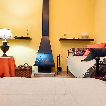 Apartamento Suite Alameda De Hercules Sevilla Exterior foto