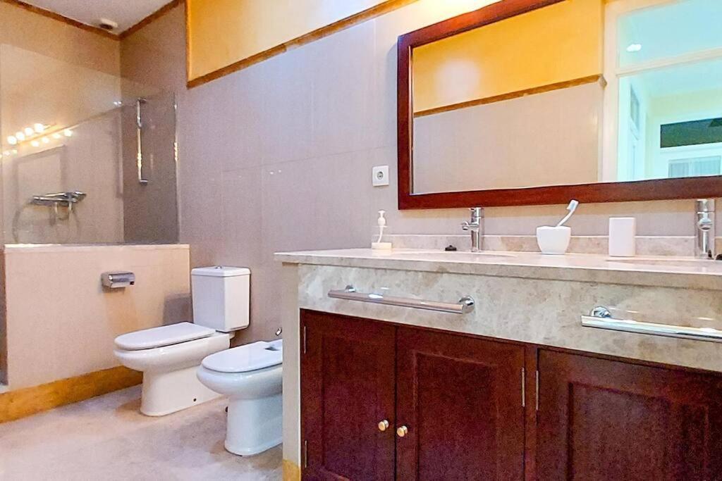 Apartamento Suite Alameda De Hercules Sevilla Exterior foto