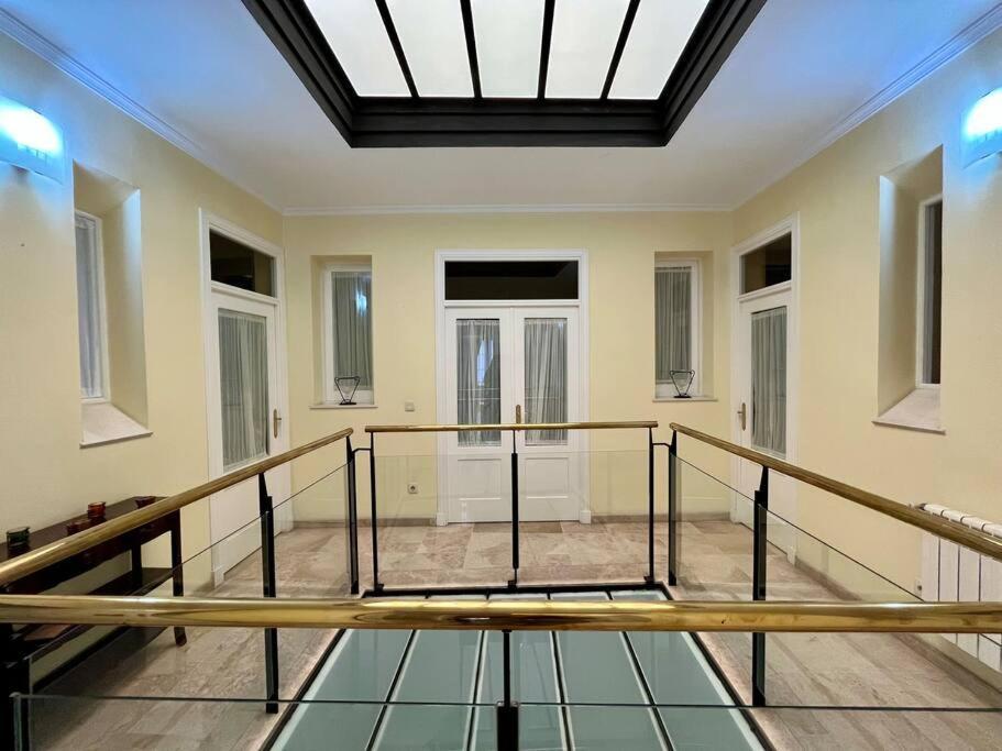 Apartamento Suite Alameda De Hercules Sevilla Exterior foto